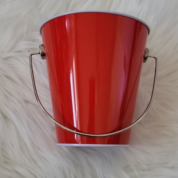 Set of 8 red tin pails with handles - Picture 3 of 10